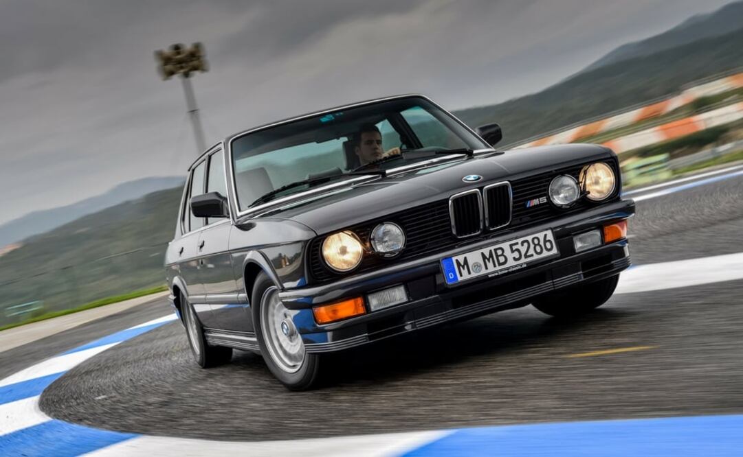 Manejando la historia, a bordo del BMW M5 E28 de 1986
