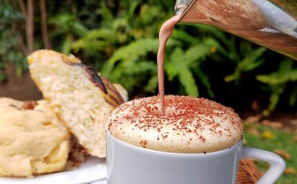 Tom and Jerry, un trago calientito y con piquete que debes probar