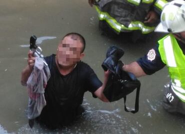 Balean a conductor y arrojan arma a canal de aguas negras en Tlalnepantla
