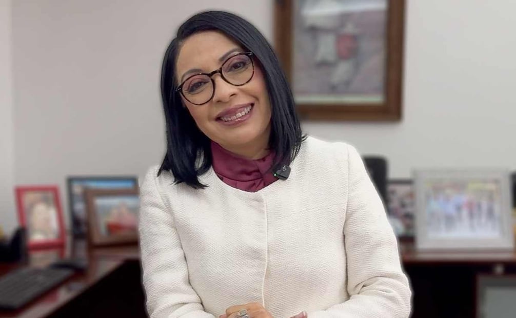 Esthela Damián Peralta. Foto: Tomada de la cuenta de FB de Esthela Damián