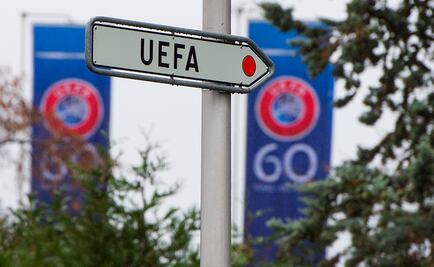 Policía suiza registra oficinas de la UEFA