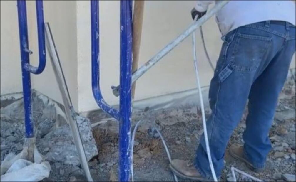 Julio Gómez, campeón del mundo Sub 17, le entra a la albañilería