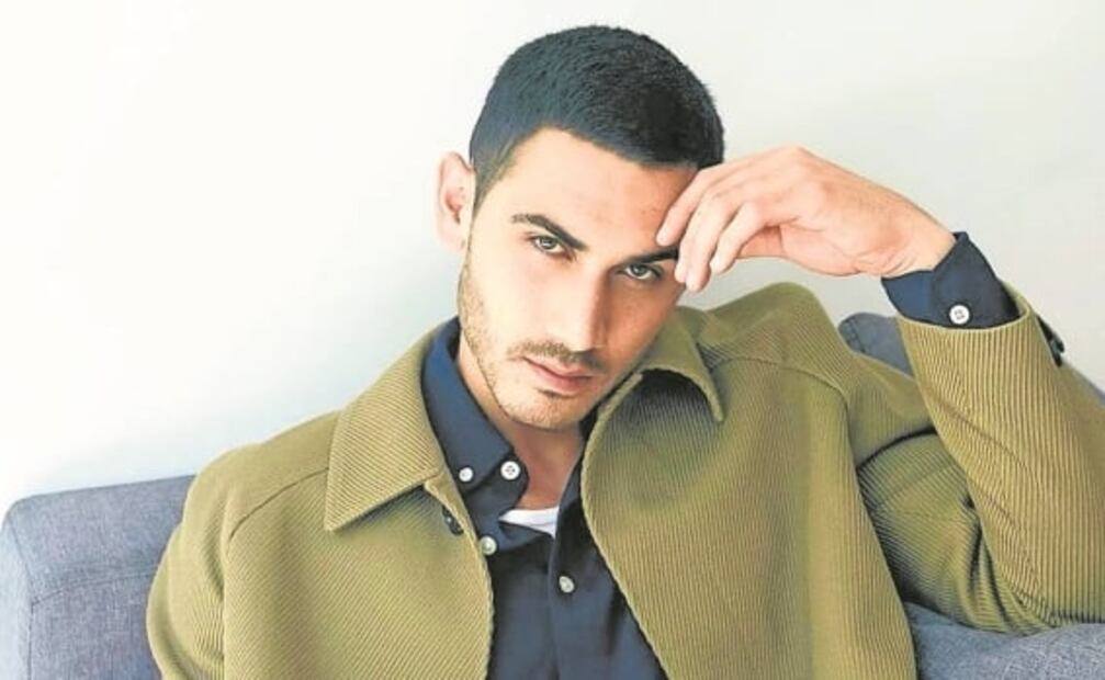 Emiliano Zurita recuerda a su madre, Christian Bach, con esta serie