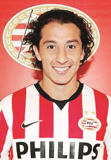 Pese al mal sabor de boca por errar un penalti, Andrés Guardado disfrutó de su segundo campeonato con el PSV (Espeical)