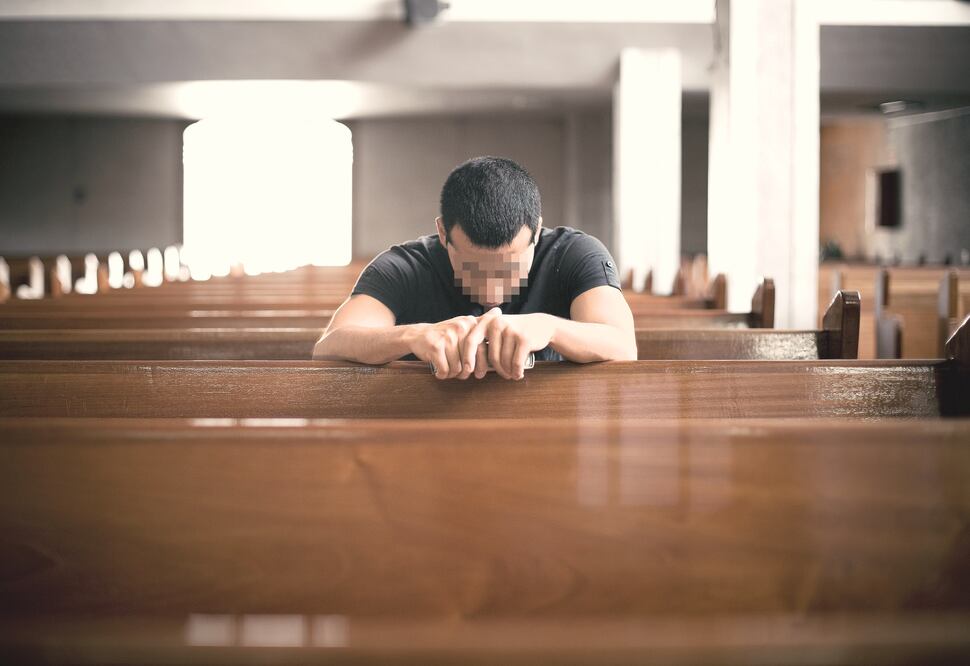 Pedro, un chico cariñoso, carga una Biblia verde a todos lados. Ante la pregunta: ¿cómo estás?, siempre responde: “Muy bendecido por Dios” (FELIPE LUNA)
