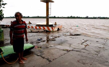 Río Pichucalco rebasa escala máxima por lluvias en Villahermosa 