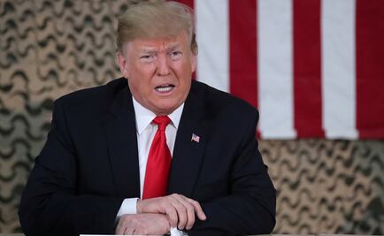 Trump firma ley para pagar salarios a afectados por cierre de gobierno