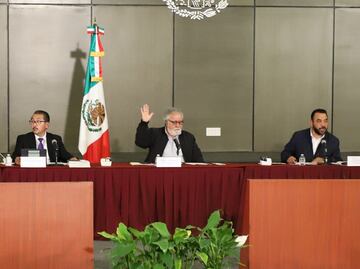 Gobierno federal garantiza acceso a información a Comisión de la Verdad: Encinas