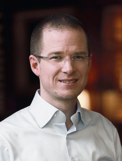 Anaya, en manos de un “conocido”