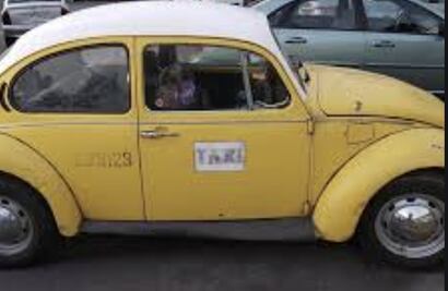 Los robachicos del vocho amarillo