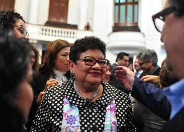 Tocan las golondrinas a Godoy por su salida del Congreso de CDMX