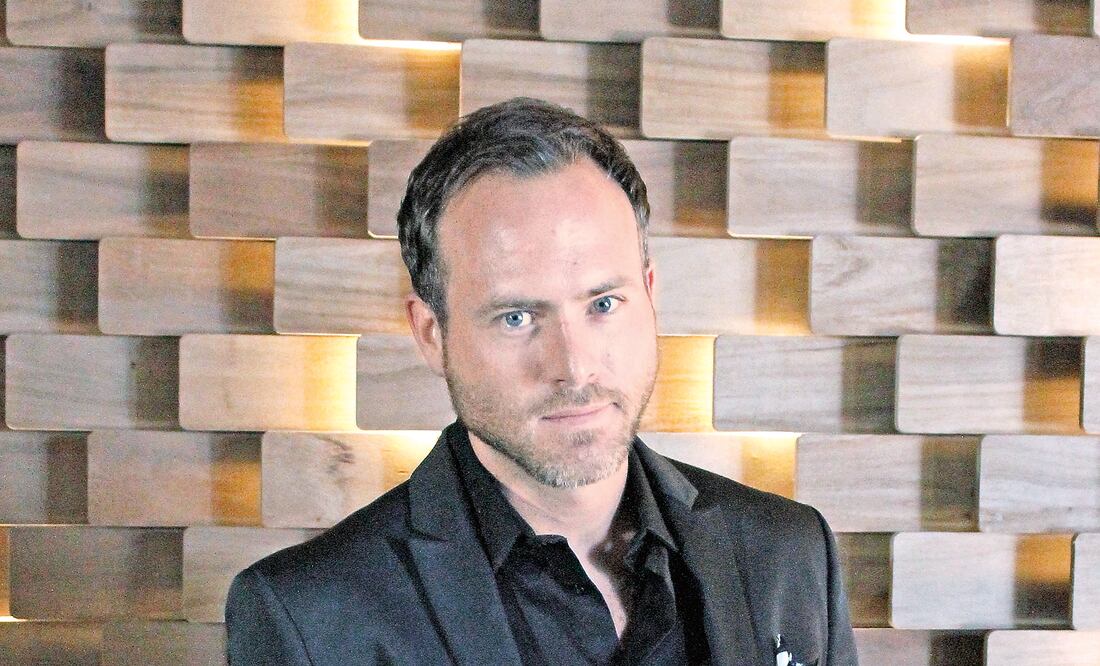 Hayser también actúa en una obra de teatro con su novia (JENIFER NAVA. EL UNIVERSAL)