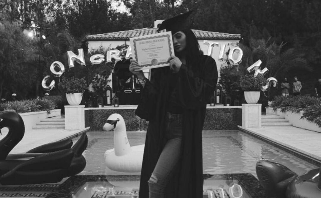 La fiesta de graduación fue organizada por Kris Jenner, matriarca del mediático clan. (FOTO: Instagram @kyliejenner)