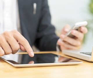 La 4T promueve digitalización, pero quita computadoras