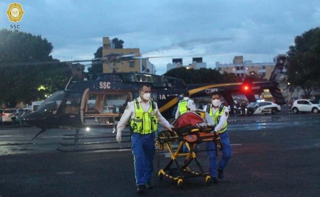 Rescate a niño que cayó en cráter de volcán. Foto: Especial