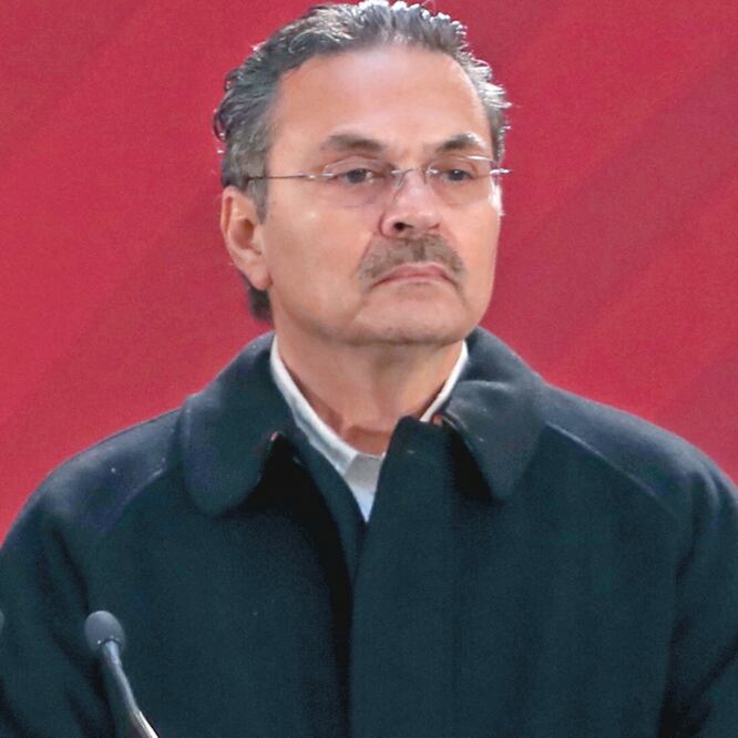 Más poder al director de Pemex