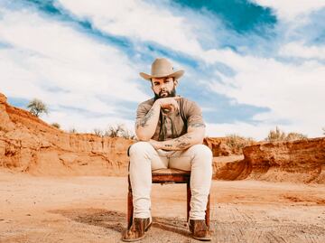 Carín León, listo para su primera cita en Coachella