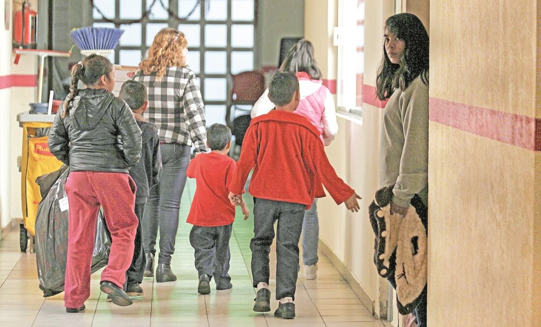 Entre los requisitos que se piden para adoptar a un menor está acreditar medios suficientes para proveer subsistencia y educación. Foto: ARCHIVO EL UNIVERSAL