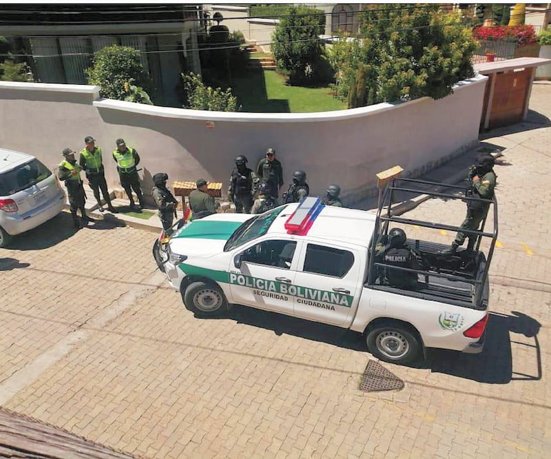 España indagará el incidente entre diplomáticos y agentes policiales en la embajada de México en La Paz, Bolivia. Foto: ARCHIVO EL UNIVERSAL