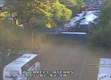 Cierran calle Bucareli por manifestantes