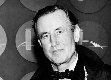 Cartas eróticas del autor de James Bond no despiertan interés en subasta