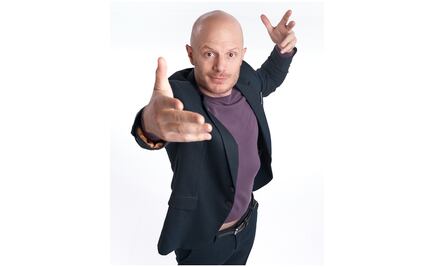 Facundo rompe con "censura" de TV Azteca y Televisa