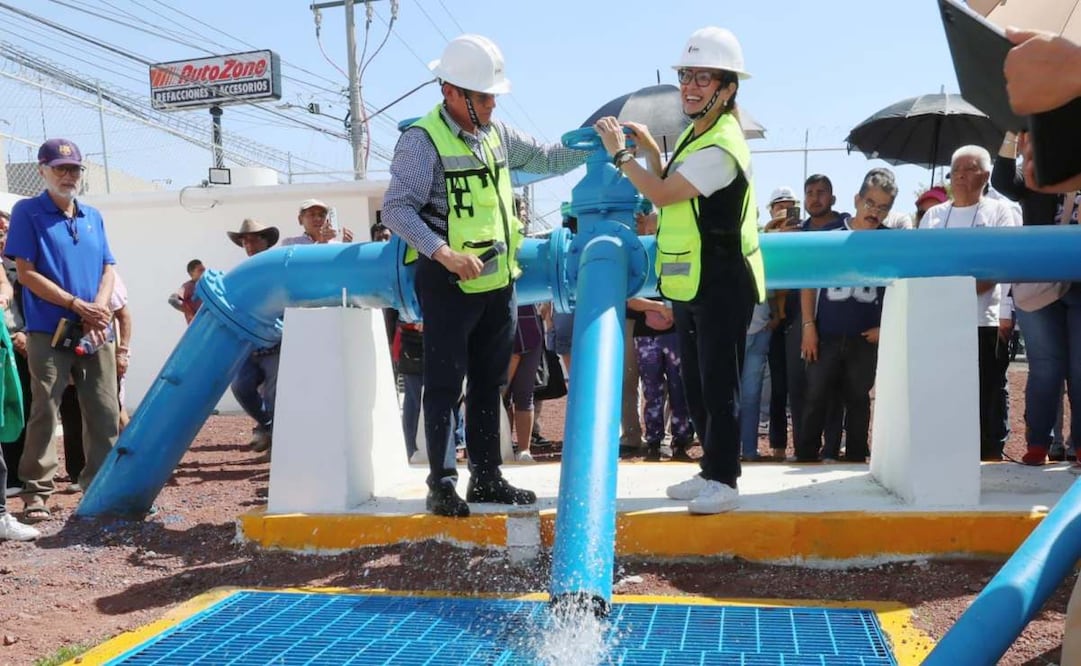 Ecatepec mejora suministro de agua en la Quinta Zona; anuncian construcción de dos tanques maestros.
Foto: Especial.