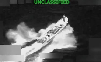 EU destruye narcolancha en el océano Pacífico; hay dos muertos