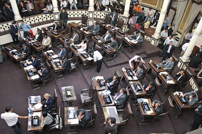 Puebla. Diputados ocultan los reportes de sus gastos