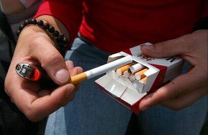 Las 5 razones por las que es difícil dejar de fumar