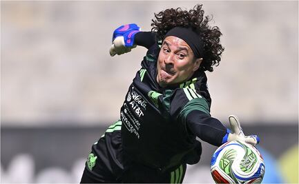 Campeón del Mundo elogia a Guillermo Ochoa y pide que sea considerado para el Mundial