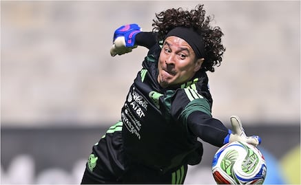 Campeón del Mundo elogia a Guillermo Ochoa y pide que sea considerado para el Mundial