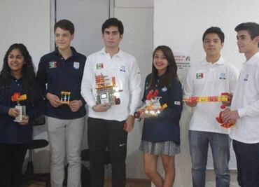 Six Mexicans compete in the 2015 World Educational Robot Contest