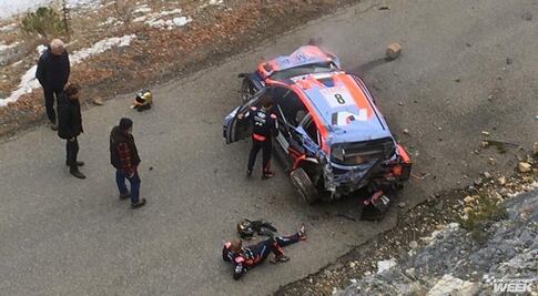 Campeón del WRC sufre terrible percance en Montecarlo