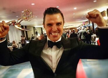 Celebran triunfo de “Sr. Ávila” en los Emmy