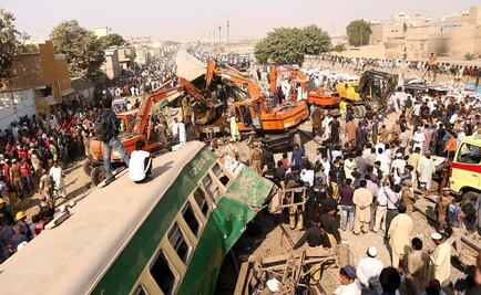 Choque de trenes en Pakistán deja al menos 21 muertos