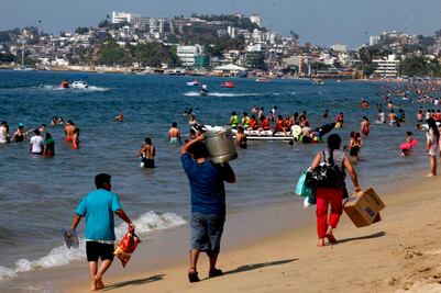 Profepa va contra comercio informal en playas