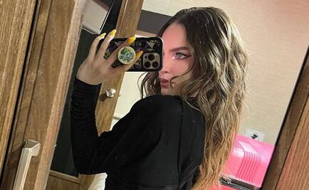 Belinda comparte foto, y aunque impactó su mini cintura, una chancla llamó la atención