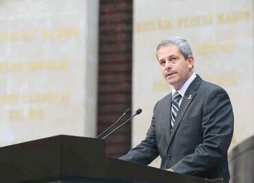 Alertan por devaluación ante cambio de billetes