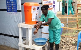 Personal de salud del Congo amenaza con huelga tras brote de ébola; piden mejores condiciones laborales