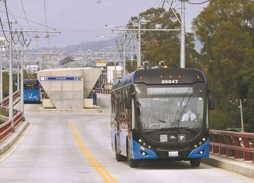 Dan luz verde a pruebas del Trolebús Elevado