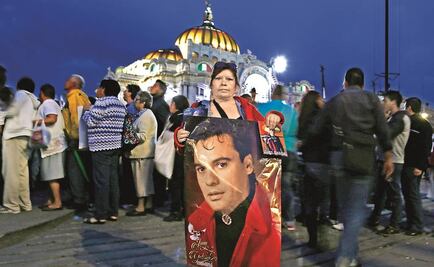 Cada tres segundos, una persona se despide de Juanga en Bellas Artes