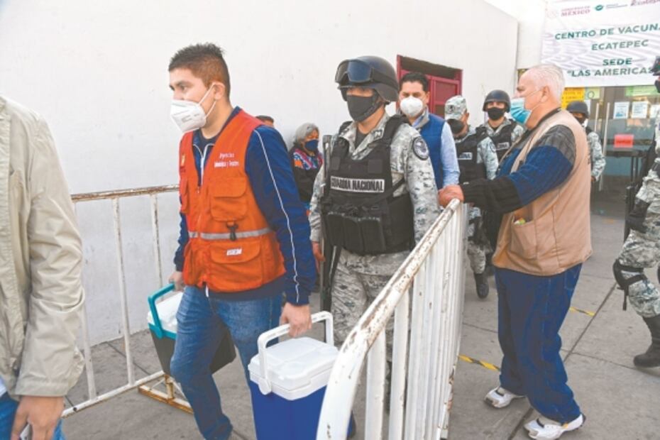 Caos por vacunas genera protestas en Ecatepec