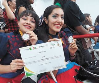 Estudiantes de Michoacán se llevan tercer lugar en Brasil, en ciencias