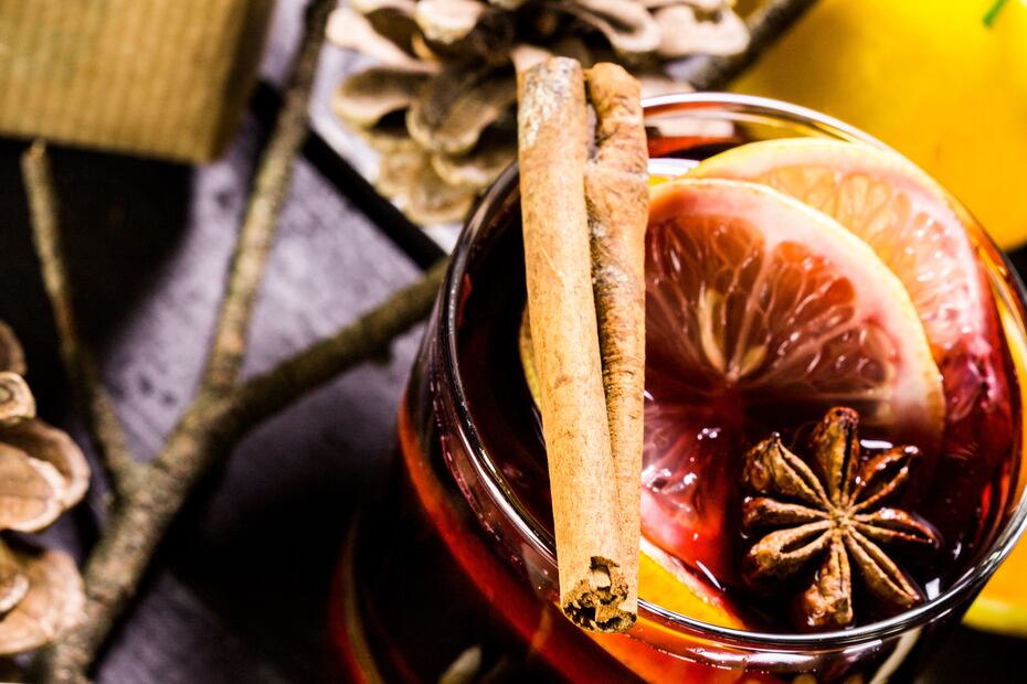 La Feria del Ponche 2025 reunirá a familias y visitantes en un ambiente lleno de sabor y cultura. Foto: Freepik