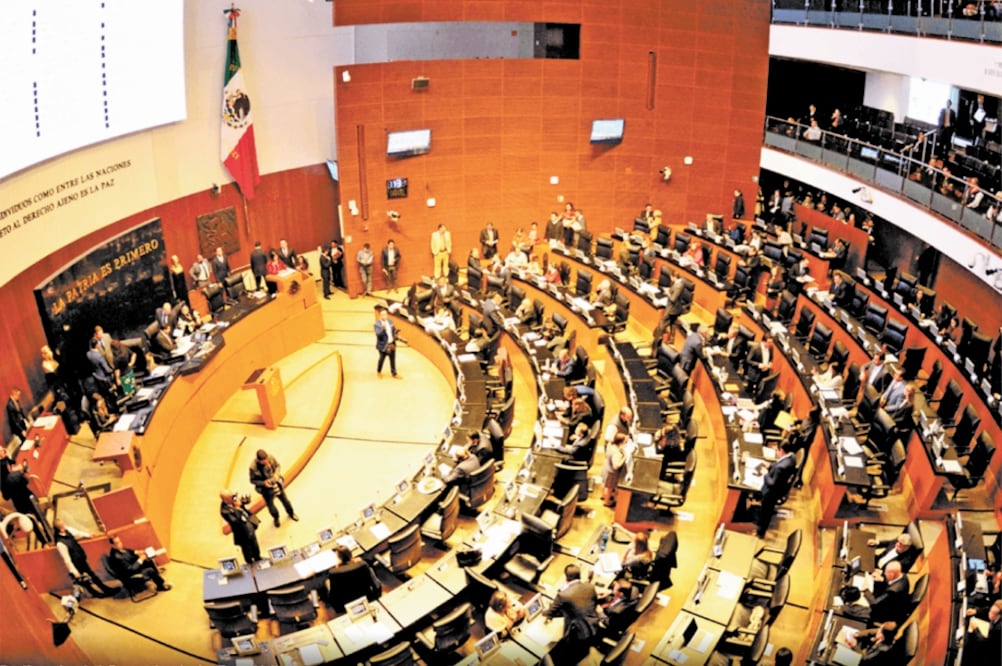 Senadores del PAN y del PRI adelantaron que presentarán acciones de inconstitucionalidad ante la Suprema Corte de Justicia de la Nación, por considerar que la figura de los “su p e rdelegado s” atenta contra el federalismo (ESPECIAL)