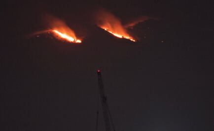 Combaten 125 brigadistas incendio en el Ajusco