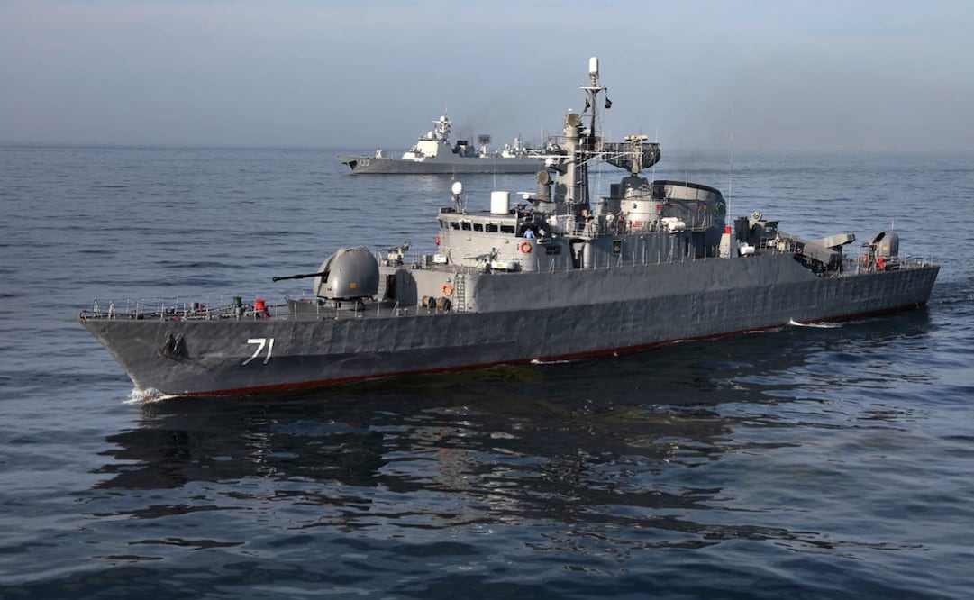 Buques de guerra de Irán, Rusia y China durante ejercicios militares conjuntos en el Golfo de Omán, el 11 de marzo de 2025. Foto: EFE
