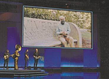 Woody Allen declara su amor a San Sebastián a distancia