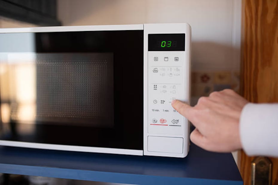 Calienta las tortillas envueltas en una servilleta y dentro de una bolsa térmica para que no pierdan humedad. Foto: Unsplash